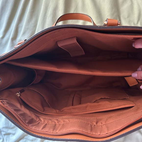 Miss Nine laptop bag with padded laptop sleeve and water bottle holder - Picture 3 of 5